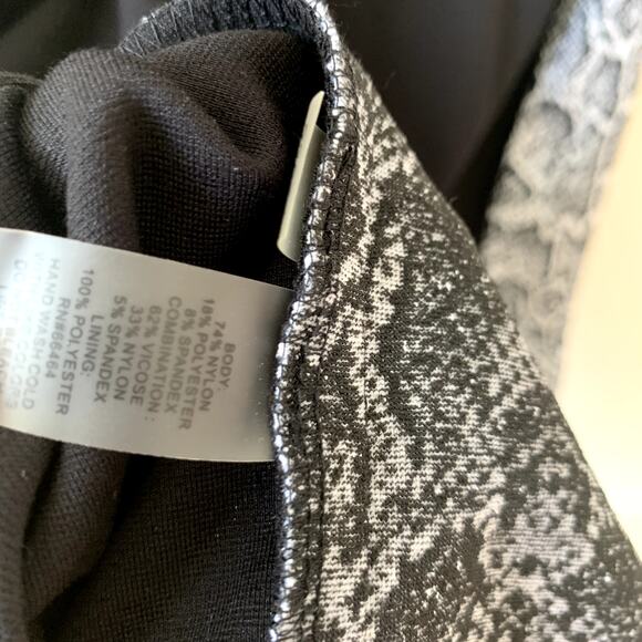 Julia Jordan Dress Size 8 Snakeskin Print Black NWT Bodycon Zipper Mini Party - Picture 6 of 6